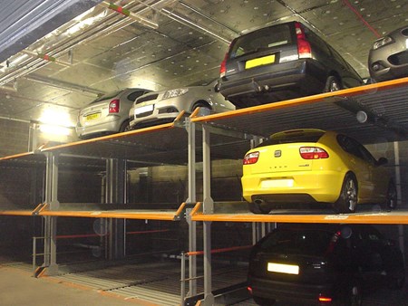 3241 600x800 Glasgow  West Regent St G63 002