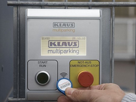 3826 682x800 r klaus  MG 0061 1