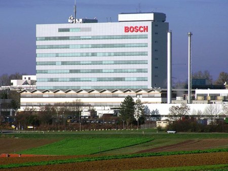60 586x800 Bosch 1