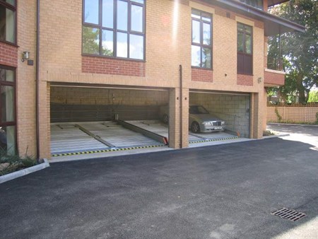 753 583x777 Mosely Court 003