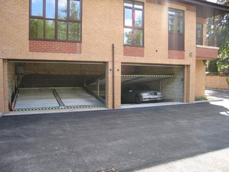 755 583x777 Mosely Court 005